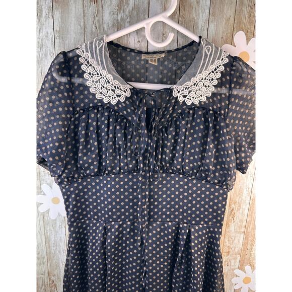 Lindy Bop A-Line Dress Large Black Chiffon Polka Dots Collared Lace Trim Pleated - Picture 3 of 10